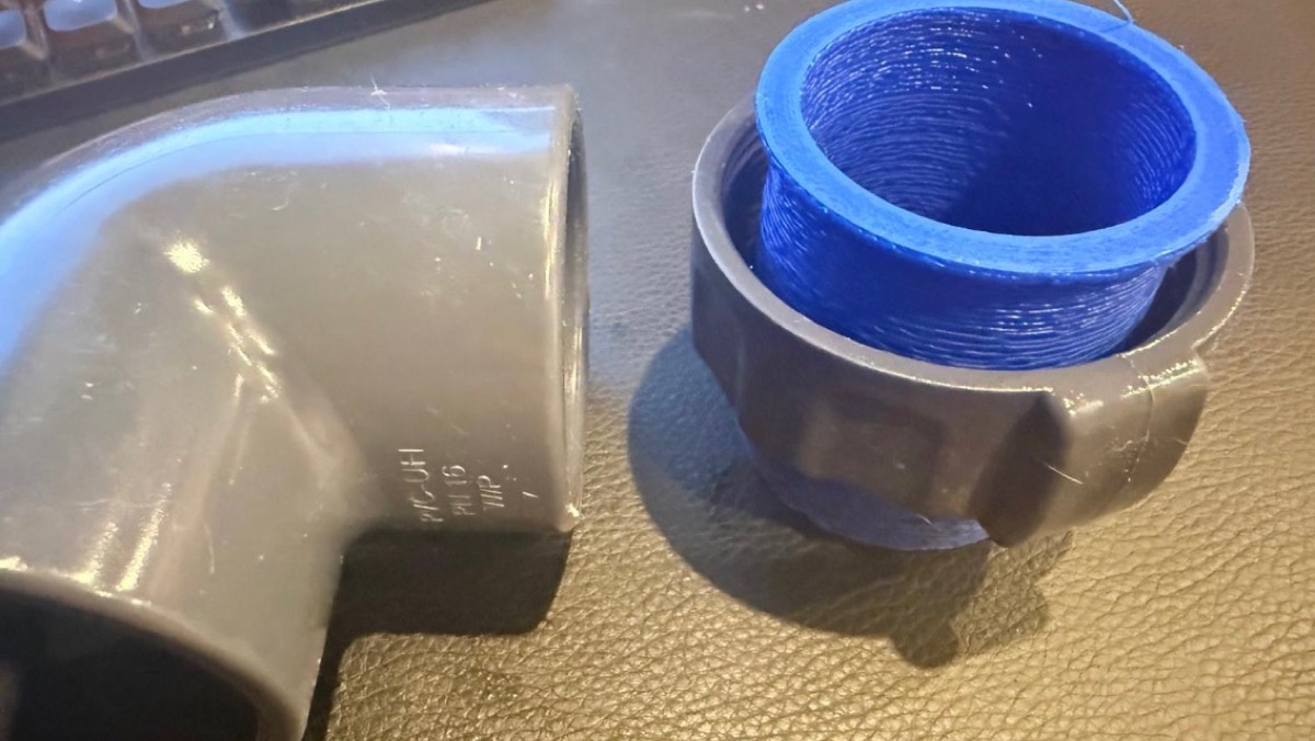 The printed adapter seated in the Intex union nut