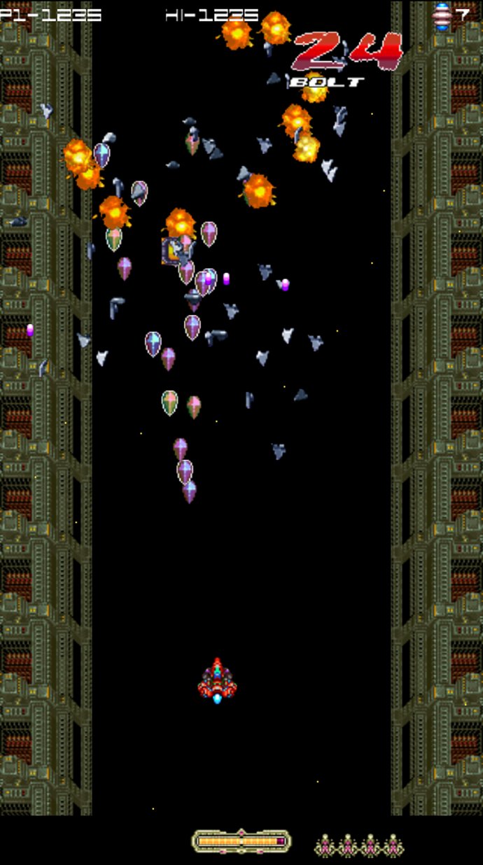 Metal-Angel on Android: a swarm of enemy fighters bursting into flames, 24-hit combo